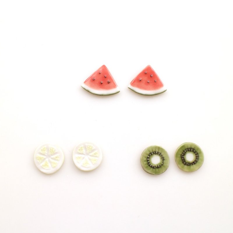 Cut fruit earrings  - 耳环/耳夹 - 瓷 红色