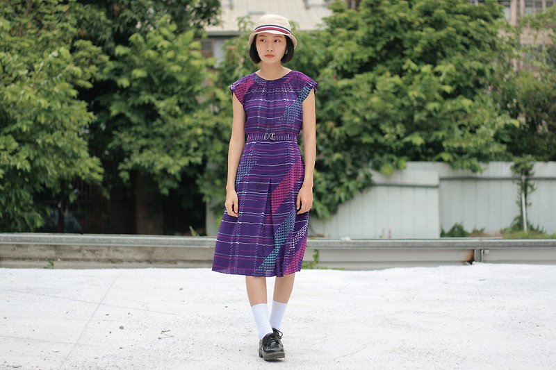 紫色方程式古着无袖洋装 - 洋装/连衣裙 - 聚酯纤维 紫色