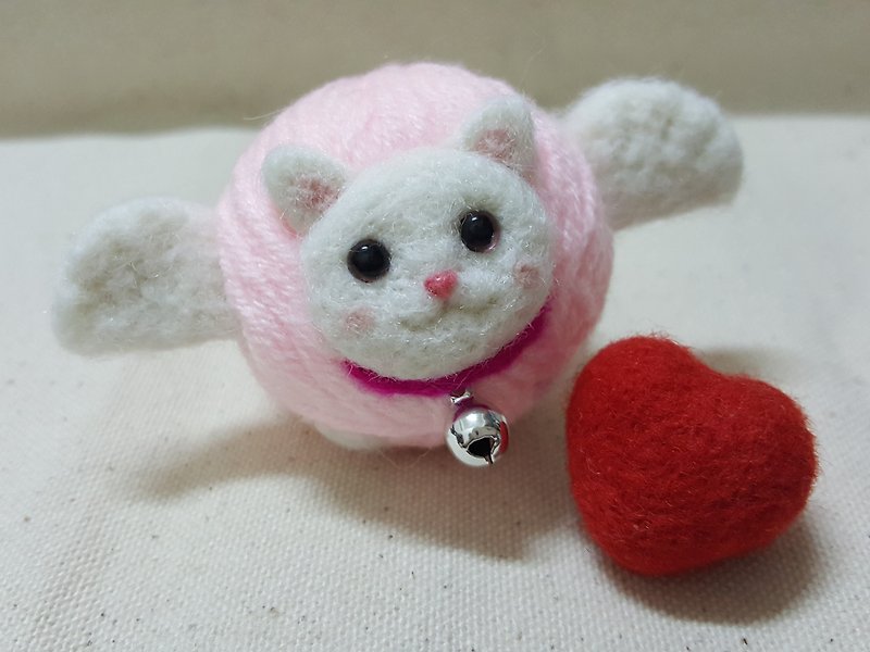 原创羊毛毡 "猫"线球钥匙圈 情人限定甜蜜天使猫款 - 钥匙链/钥匙包 - 羊毛 粉红色