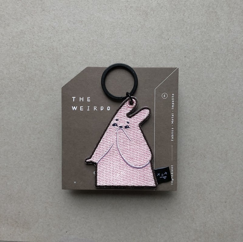 The Weirdo 没礼貌兔・双面刺绣钥匙圈 - 钥匙链/钥匙包 - 绣线 粉红色