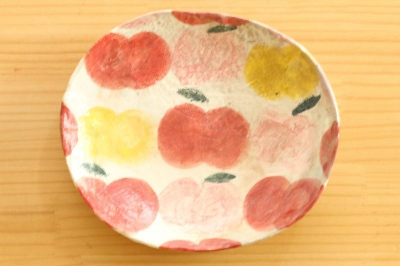 粉引りんご3色のオーバル皿。 - 浅碟/小碟子 - 陶 白色
