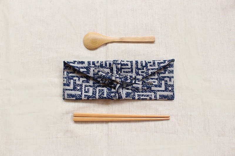 日式万字横式环保筷套/收纳袋 - 筷子/筷架 - 棉．麻 蓝色