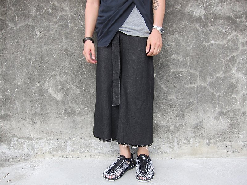 【严选】XIWI 单宁造型宽裤 台湾设计师 品牌 - 男士长裤 - 棉．麻 黑色