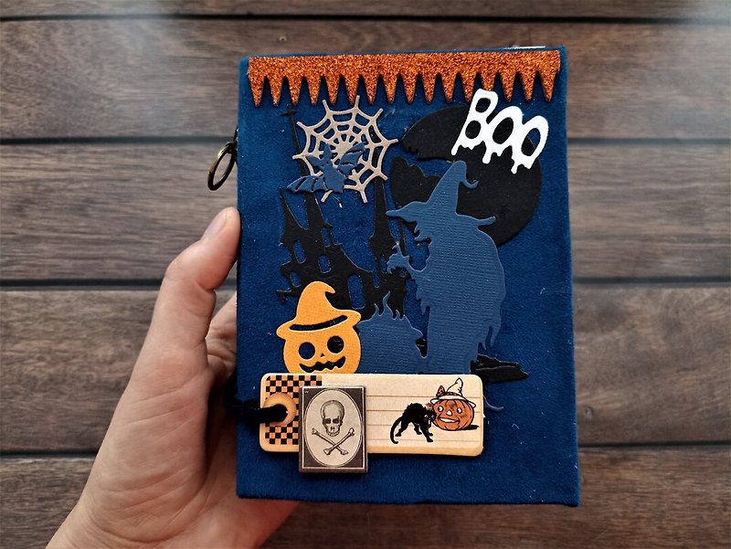 Spooky Halloween journal Gothic grimoire for sale Witch grimoire for sale - 笔记本/手帐 - 纸 蓝色