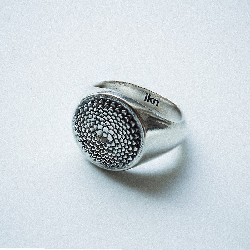 纯银花瓣造型戒指 - 戒指 - 纯银 