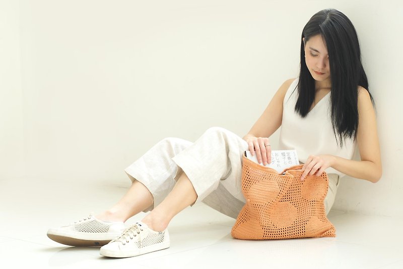 Crochet Polka Dot Tote Bag | Apricot - 手提包/手提袋 - 其他材质 橘色