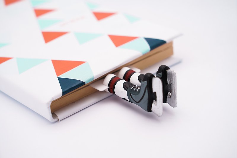 Ice skater bookmark - 书签 - 塑料 多色