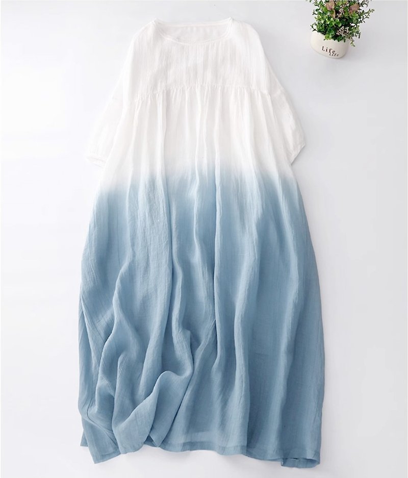 【森织海】公主袖浅蓝梦幻渐层洋装 - 洋装/连衣裙 - 棉．麻 蓝色