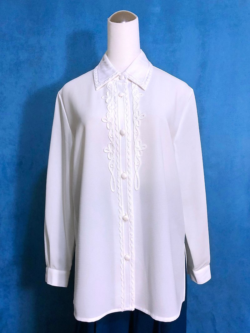 欧洲宫廷感轻古董长袖衬衫/ 国外带回 VINTAGE - 女装衬衫 - 聚酯纤维 白色