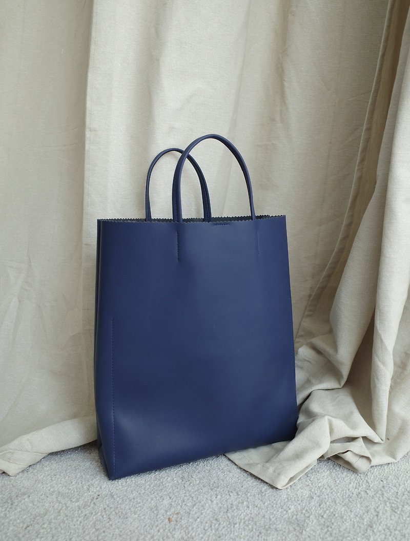 Paper bag  navy - 手提包/手提袋 - 真皮 蓝色