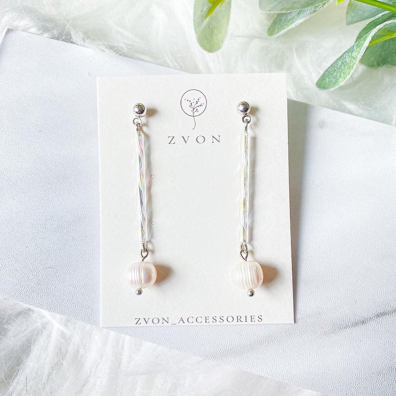 ZVON精致设计款珍珠长坠耳环 - 耳环/耳夹 - 珍珠 白色
