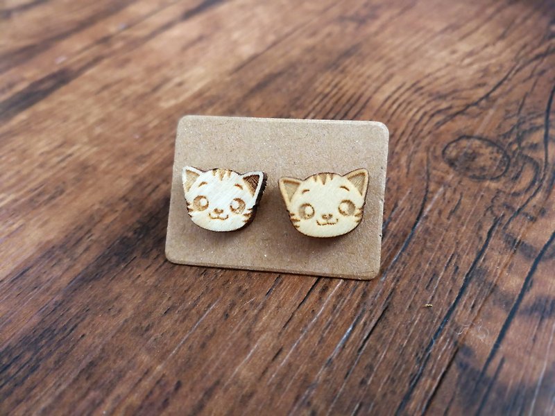 虎斑猫头木耳环 (小) - 耳环/耳夹 - 木头 咖啡色