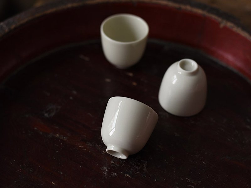 天然草木灰釉 乳白色 茶杯 手工 闻香杯 品茗小茶杯 - 杯子 - 瓷 