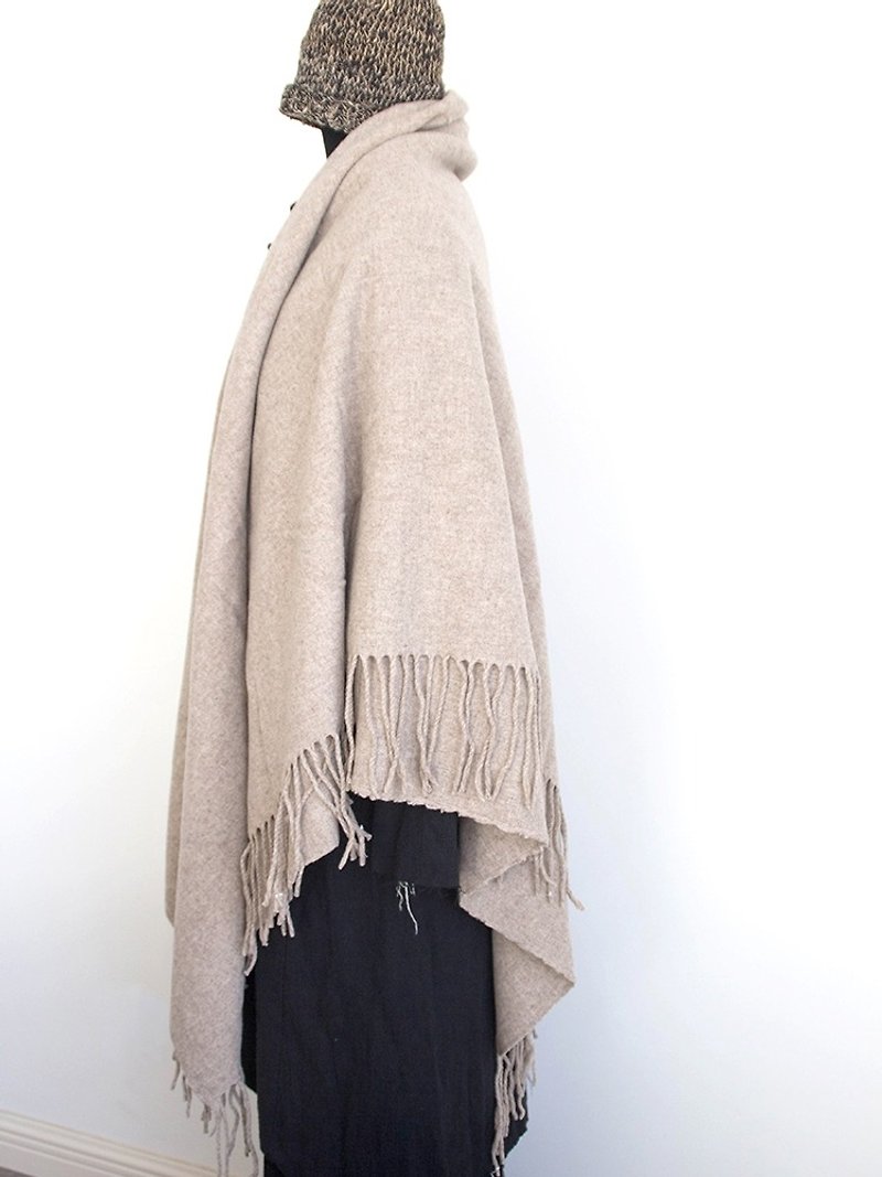 米驼色羊绒流苏加厚保暖围巾披肩 - 其他 - 其他材质 
