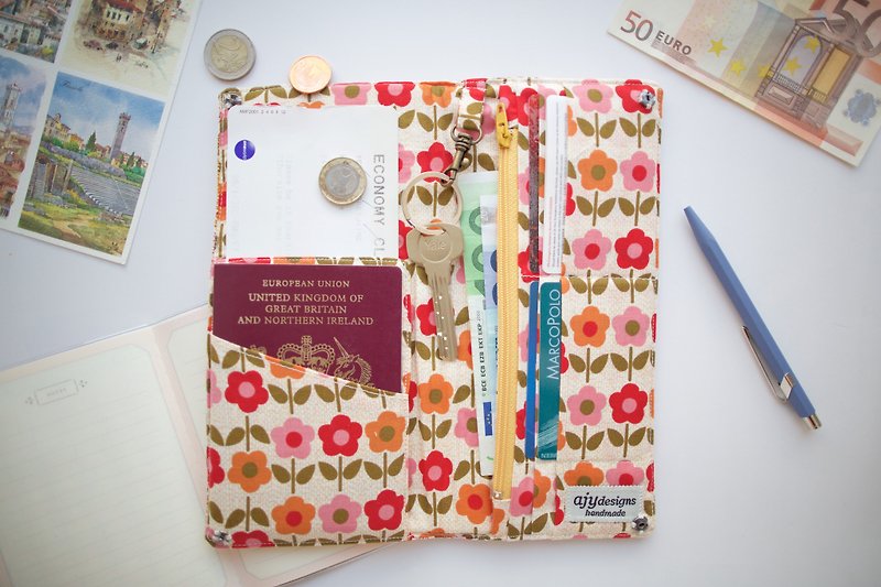 旅游证件套 钱包 收纳包 - 护照夹/护照套 - 棉．麻 红色