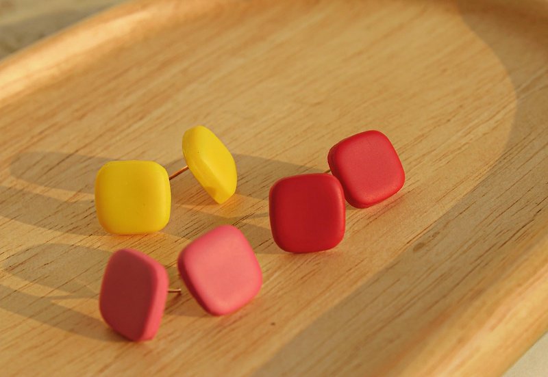 Polymer Clay Mini Candy Earrings - 耳环/耳夹 - 其他材质 红色