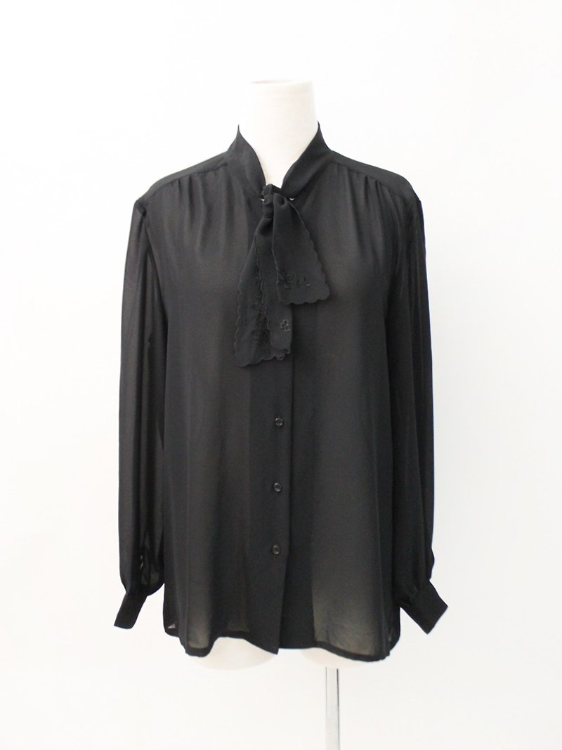 复古日本制典雅黑色领结刺绣薄长袖古着衬衫Vintage Blouse - 女装衬衫 - 聚酯纤维 黑色