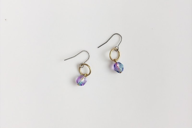 rainbow 黄铜造型耳环 - 耳环/耳夹 - 玻璃 紫色