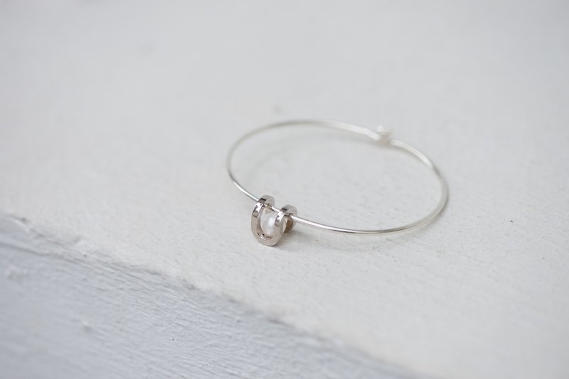 Round Well Bracelet 圆珠手触－淡水珍珠 - 手链/手环 - 其他金属 银色