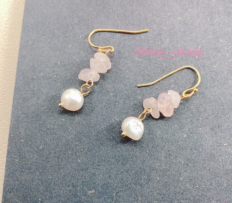 粉水晶珍珠耳环 - 耳环/耳夹 - 其他材质 粉红色