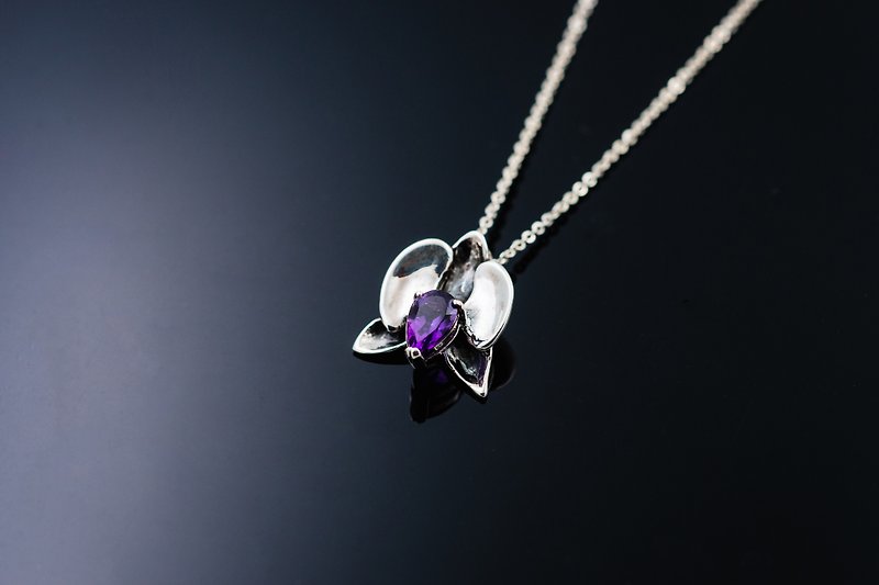 - 兰 - 坠子Pendent / 项链 Necklace - 项链 - 纯银 紫色