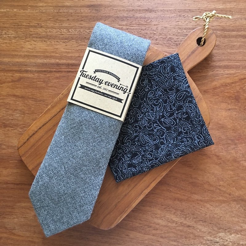 Grey Wool Tie Set (Black Pocket) - 领带/领带夹 - 棉．麻 灰色