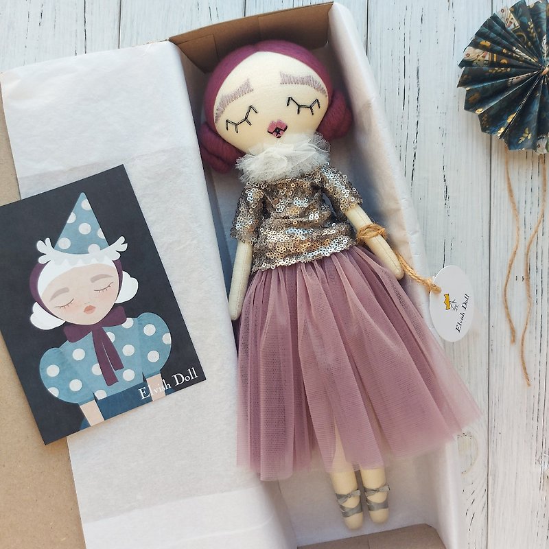 Handmade rag doll 13,5'' (35 cm) long / Heirloom aesthetic interior doll - 玩偶/公仔 - 亚麻 紫色