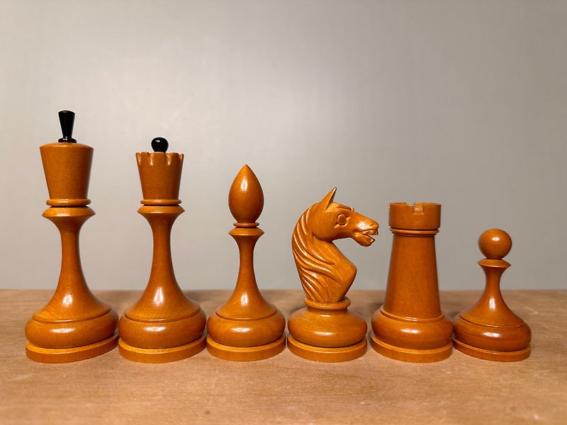 苏联/俄罗斯西洋棋棋盘 1930-1935 年（复制品） - 桌游/玩具 - 木头 黑色