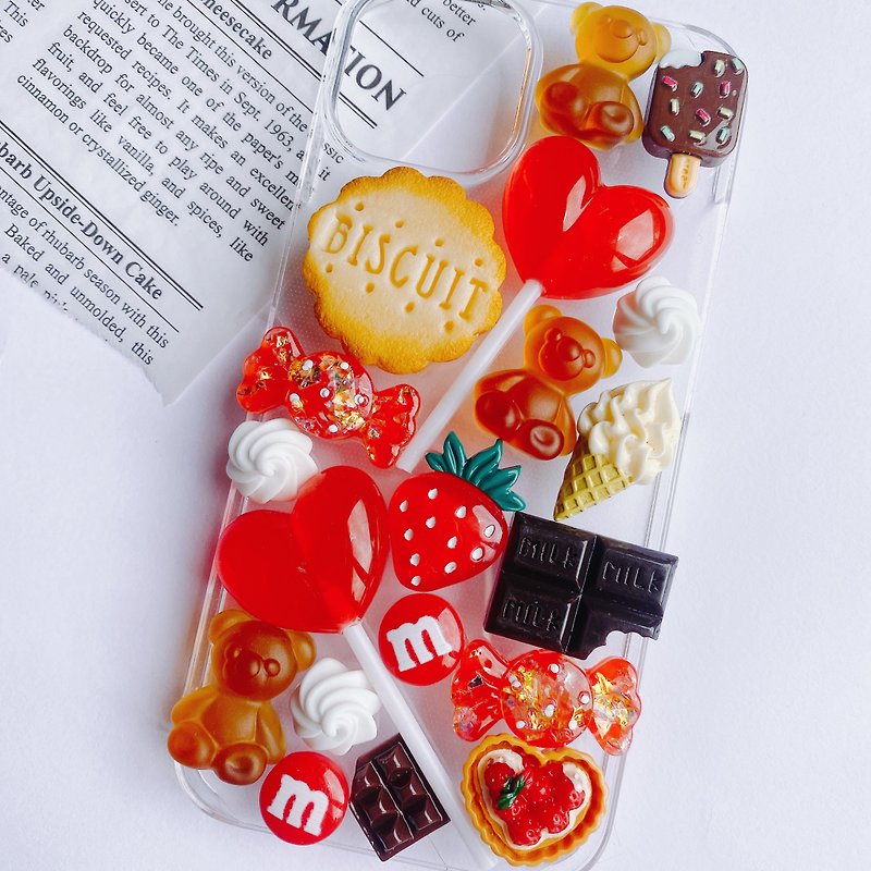 iPhone13 お菓子のiPhoneケース strawberry  フェイクスイーツ - 手机壳/手机套 - 粘土 红色