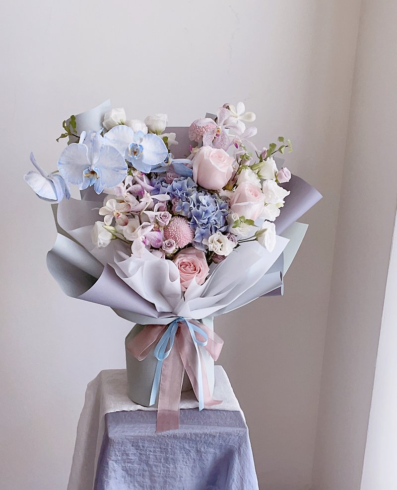 【鲜花】高雅蓝粉色玫瑰蝴蝶兰绣球鲜花花束 - 其他 - 植物．花 蓝色