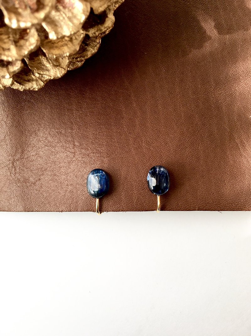 Kyanite Earring Stud-earring, Clip-earring - 耳环/耳夹 - 石头 蓝色