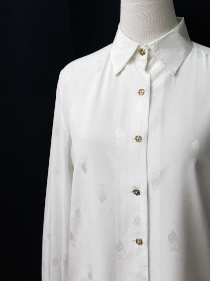【RE0407T1946】复古葡萄印花布白色古着衬衫 - 女装衬衫 - 聚酯纤维 白色