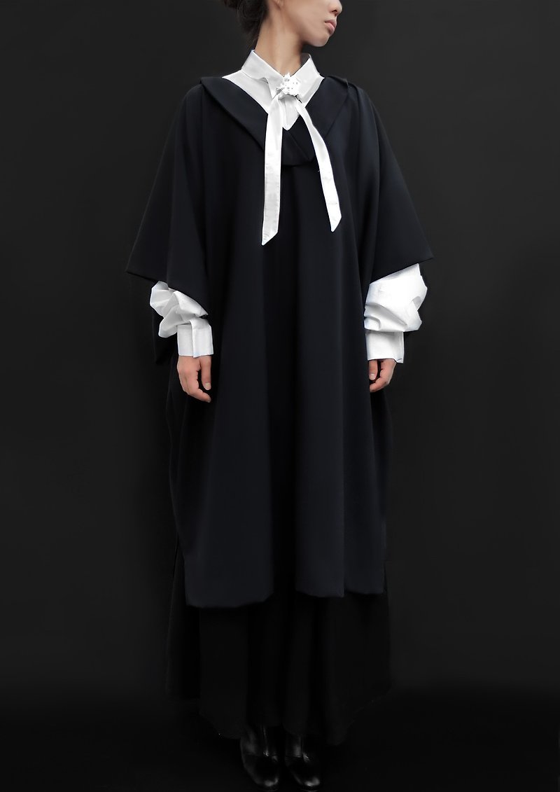 カフタンケープドレス / イタリアンバージンウール 100%/ 日本製 - 晚装/礼服 - 羊毛 黑色
