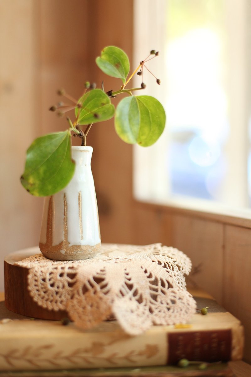 【好日恋物】日本手工小花器斜杠上釉 - 植栽/盆栽 - 陶 银色
