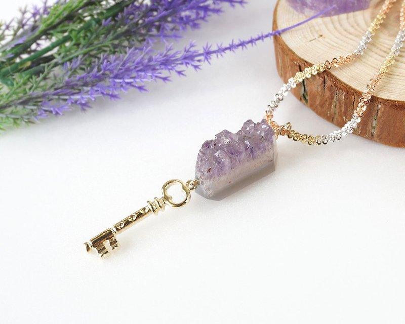 原矿紫水晶晶柱项链和钥匙配饰，二月生日石 - 项链 - 宝石 紫色