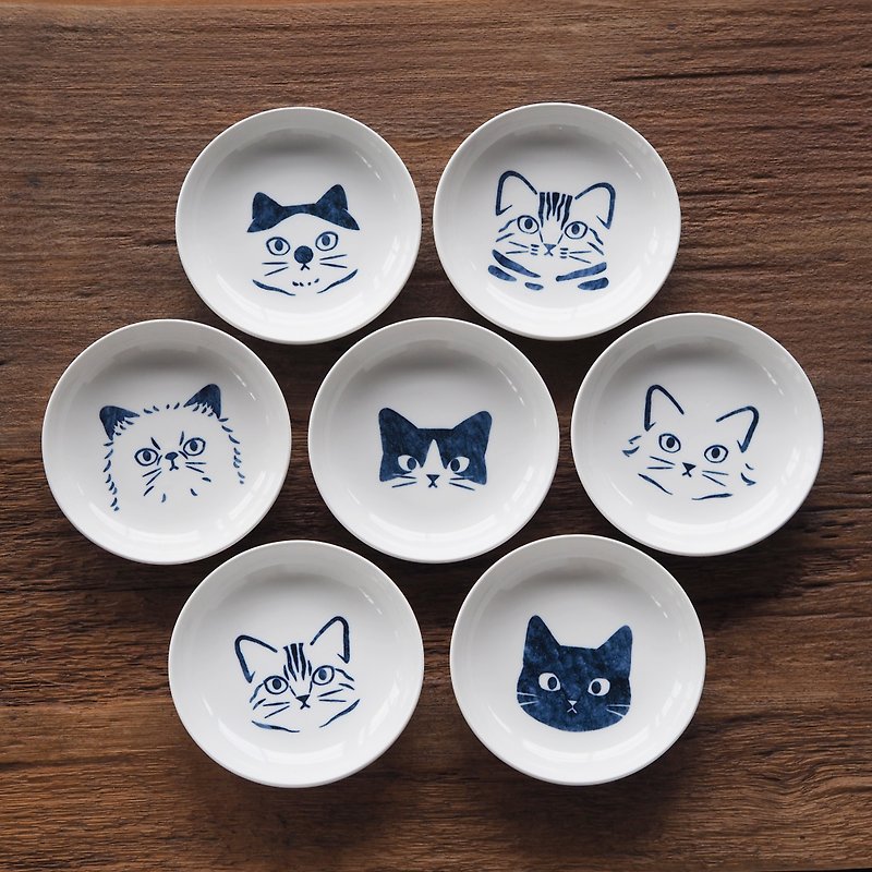 猫咪小圆碟【浪猫救援计划】可以当点心碟、小菜碟 - 浅碟/小碟子 - 瓷 白色