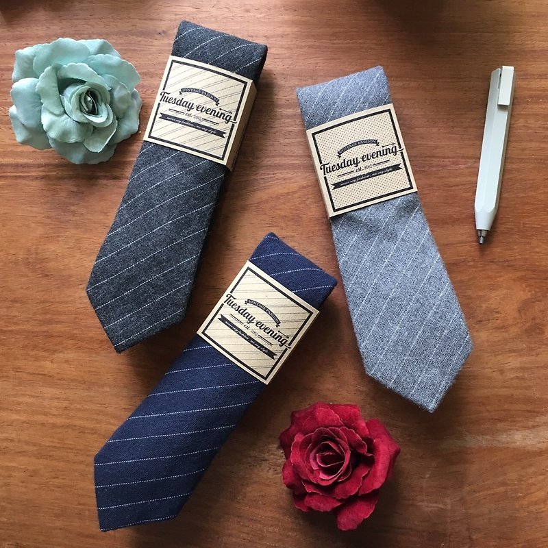 Necktie Stripe Dark grey/ Blue/ Grey - 领带/领带夹 - 棉．麻 灰色