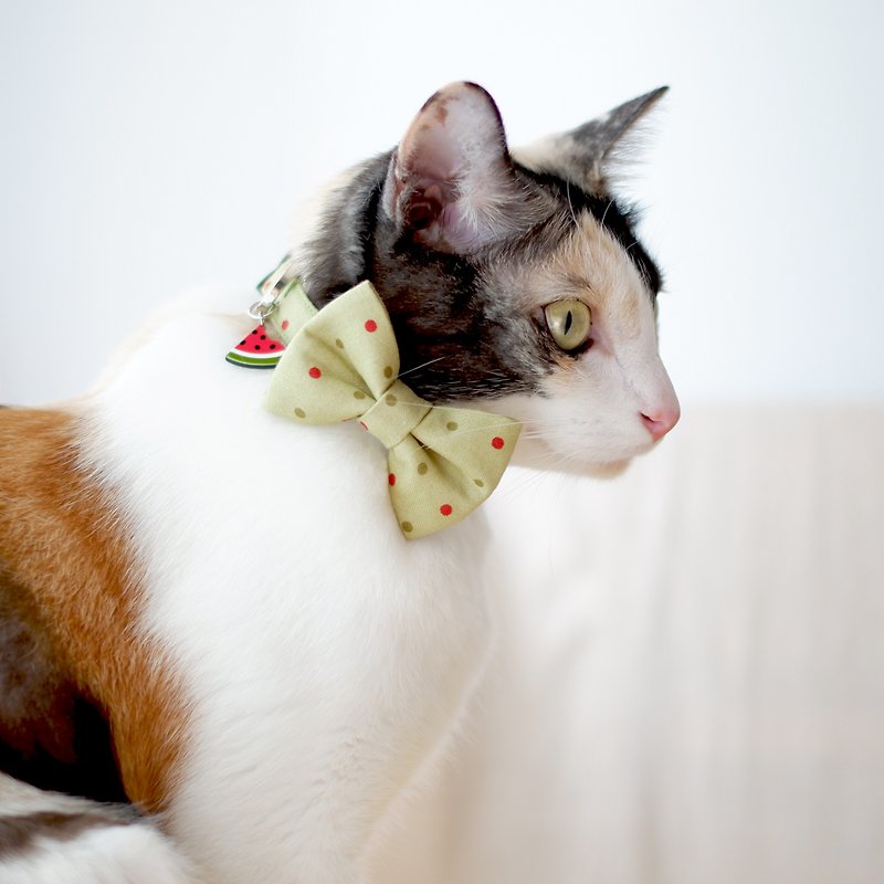 Polka-dot of summer - Breakaway cat cotton collar with Watermelon Charm - 项圈/牵绳 - 棉．麻 绿色