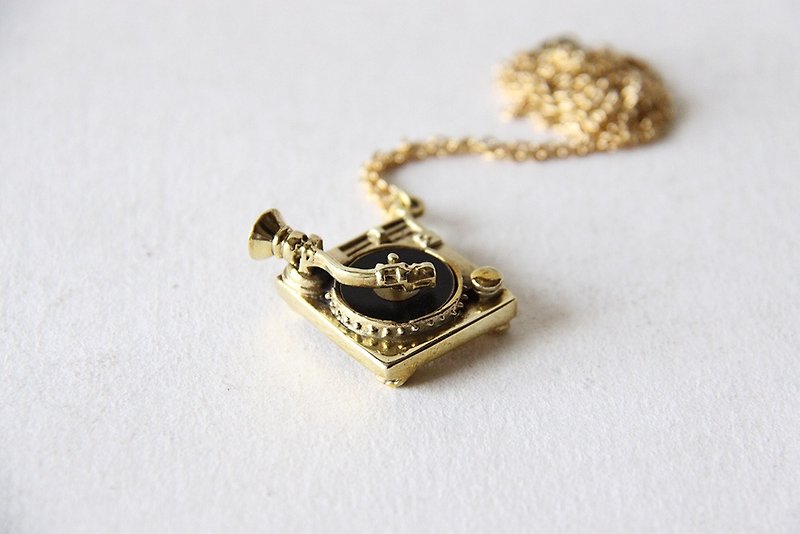 Turntable Charm Necklace - unique handmade jewelry - 项链 - 其他金属 金色