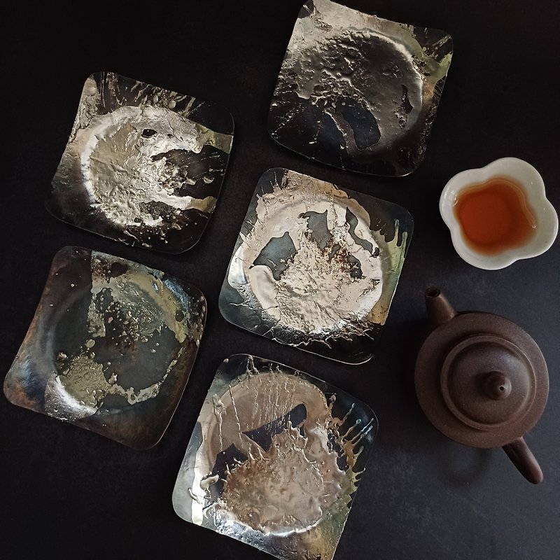 侘寂之美-手制五入杯托组【万象】 - 茶具/茶杯 - 铜/黄铜 咖啡色