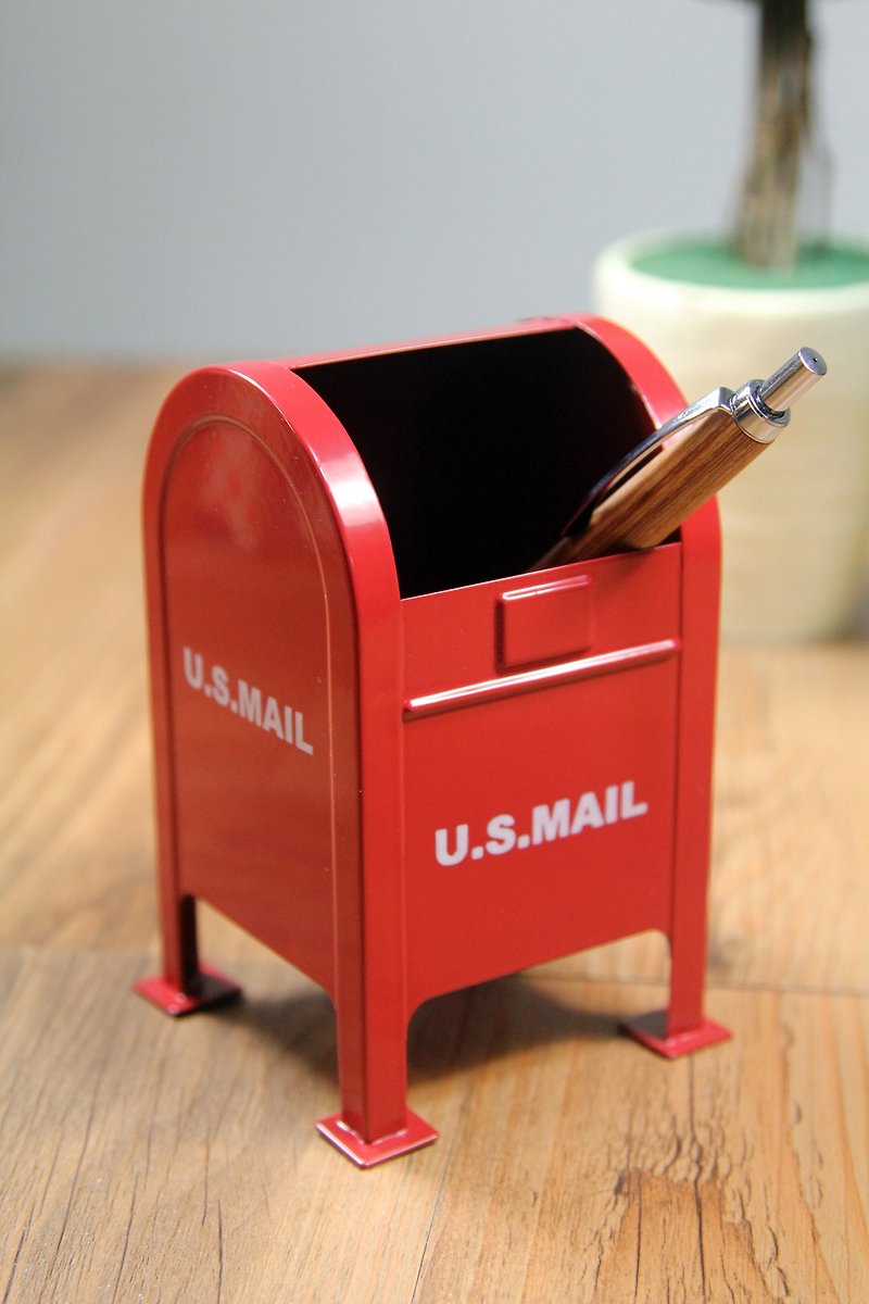SUSS-日本Magnets 美国复古邮筒造型收纳笔筒/笔盒(红)-生日礼物 - 笔筒/笔座 - 其他金属 红色