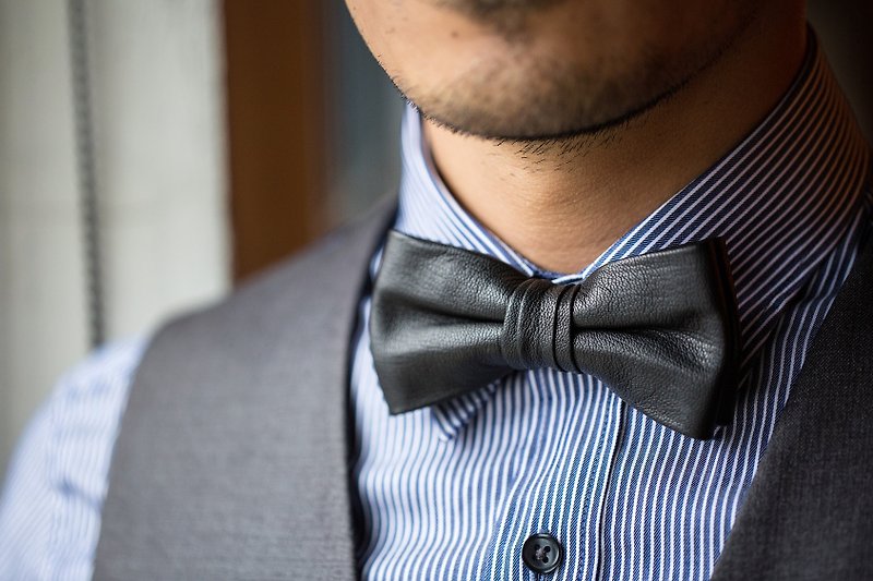 【MAJORLIN】小羊皮绅士领结 Bow tie 黑色自然肤纹皮革 - 领带/领带夹 - 真皮 黑色