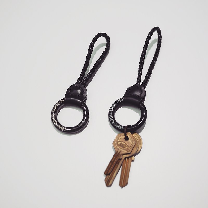 黑色皮革编绳钥匙圈-短 - 钥匙链/钥匙包 - 真皮 黑色