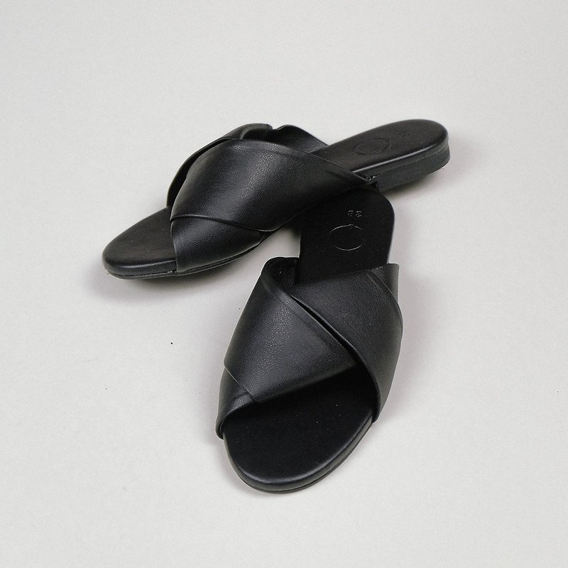 THE FOOTWEAR F002 - 女款休闲鞋 - 其他材质 黑色