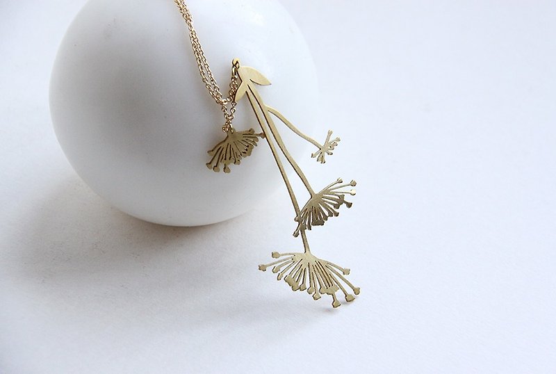 Flower Pollen Graphic Illustration Necklace - Handcraft Jewelry - 项链 - 其他金属 金色