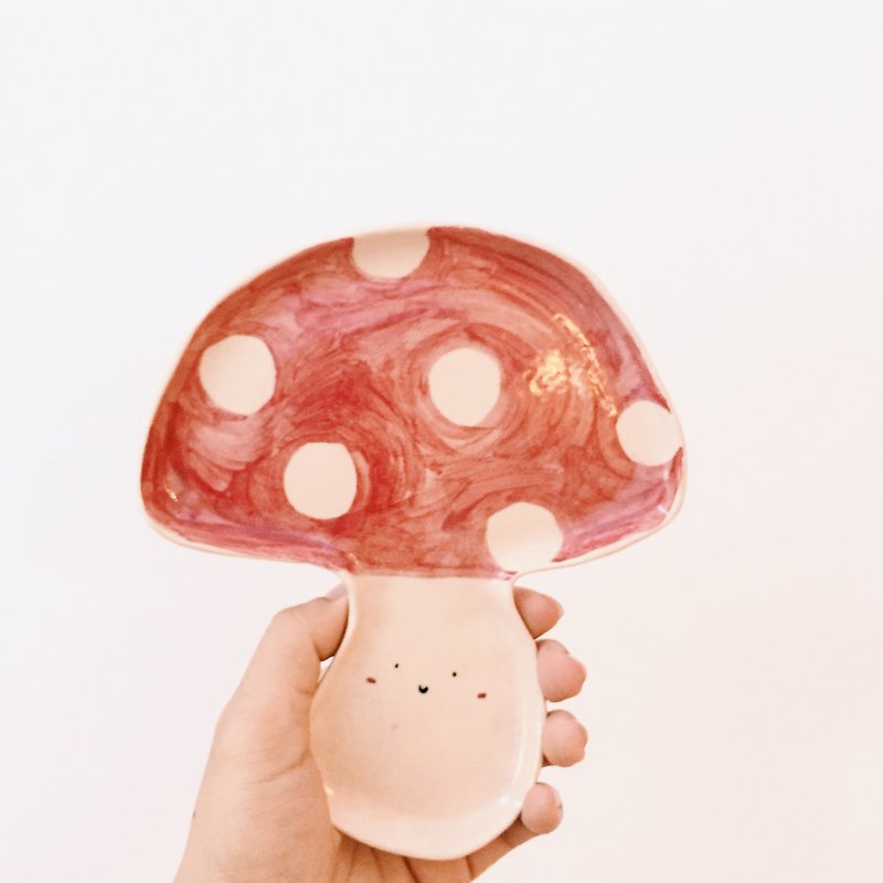 mushroom plate - 花瓶/陶器 - 其他材质 红色