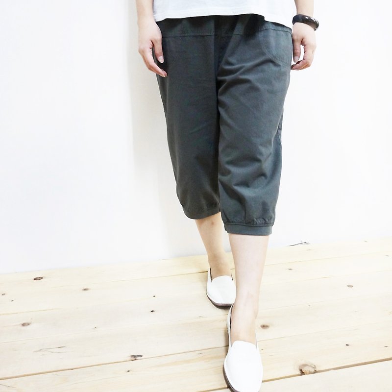 【柒伍八〇 x MIT】纯棉休闲6分裤（灰色） - 女装长裤 - 棉．麻 灰色