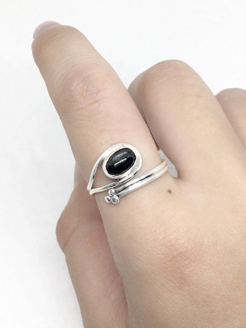 黑星石925纯银异国设计戒指 尼泊尔手工镶嵌制作(图3款) - 戒指 - 宝石 黑色