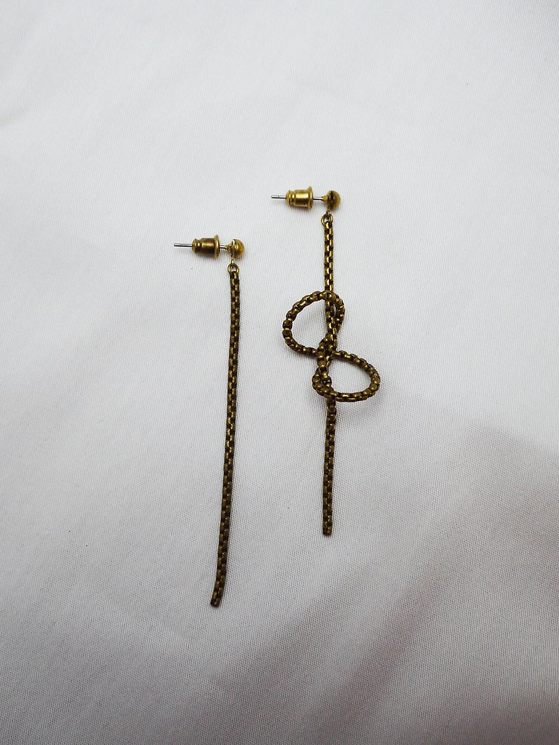 不对称活结耳环 - 黄铜耳环 - 耳环/耳夹 - 其他金属 金色