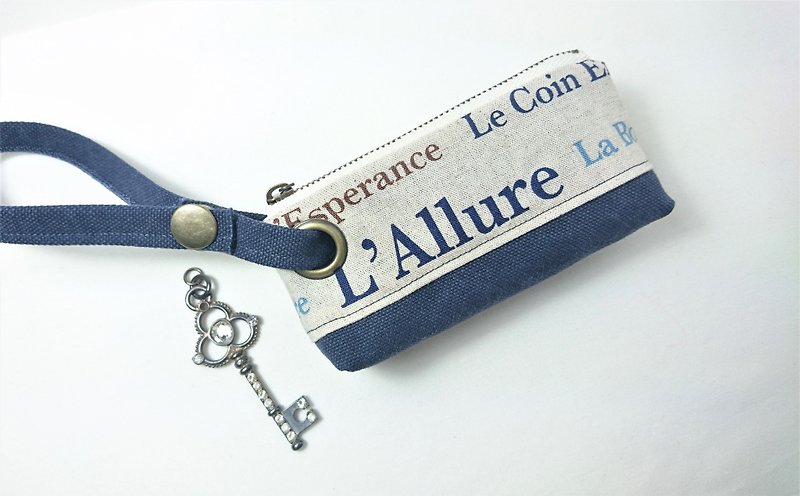 【长形钥匙包FXSK】法文日报.蓝 - 钥匙链/钥匙包 - 棉．麻 蓝色